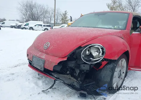 2013 Volkswagen Beetle 2.5L из США, поврежденный, VIN 3VW5P7AT1DM818744